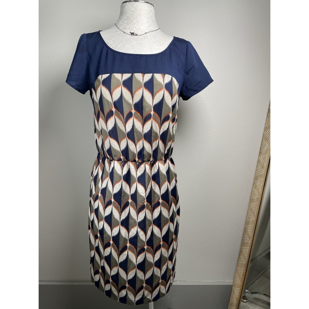 Banana Republic Women's 6 - Dress Blue Geometric Elastic Waist Short Sleeve
